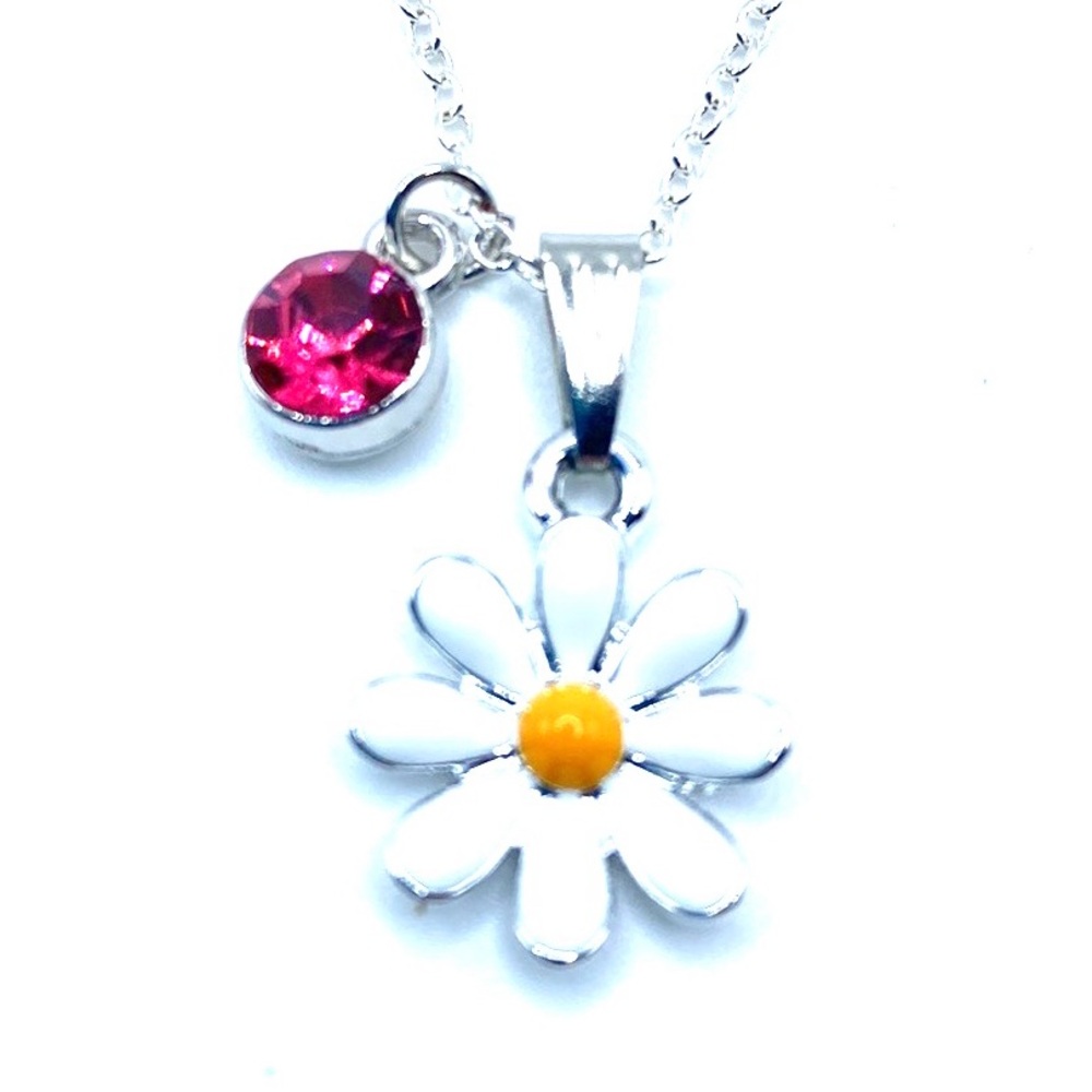 Daisy Pendant Necklace - Picture 6 of 8